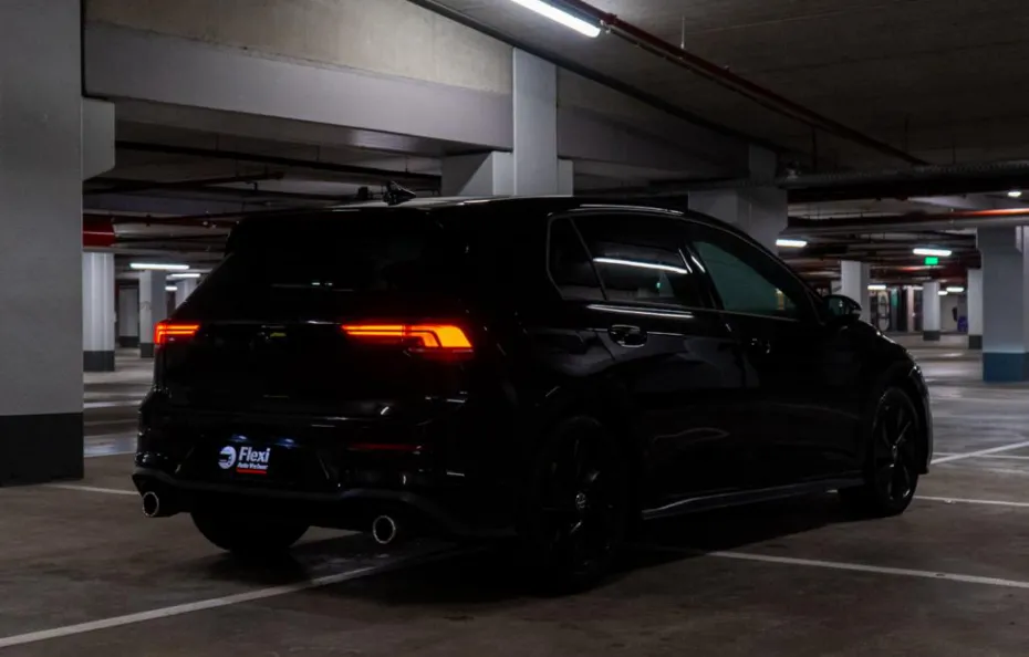 huur Volkswagen Golf 8.5 GTI