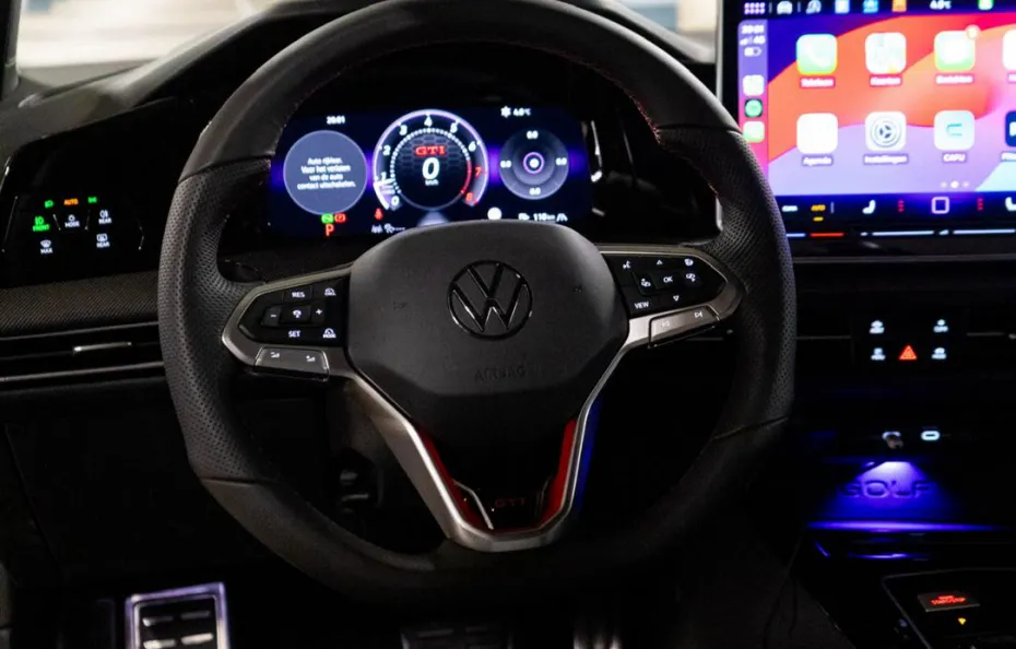 huur Volkswagen Golf 8.5 GTI