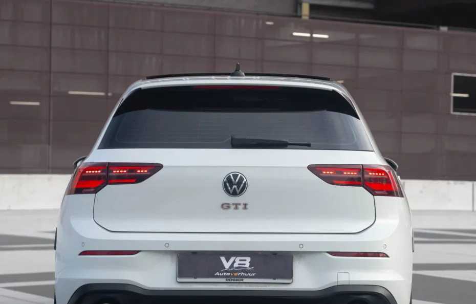 huur Volkswagen Golf 8 GTI