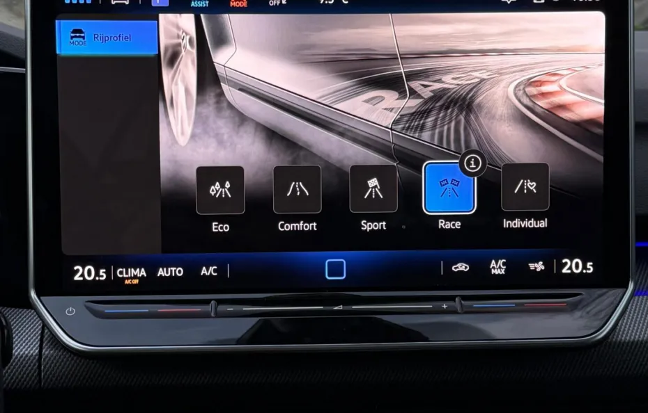 huur Volkswagen Golf 8.5R 1