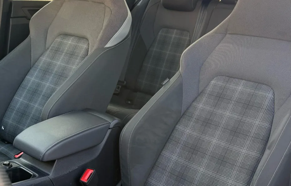 huur Volkswagen Golf 8 GTD