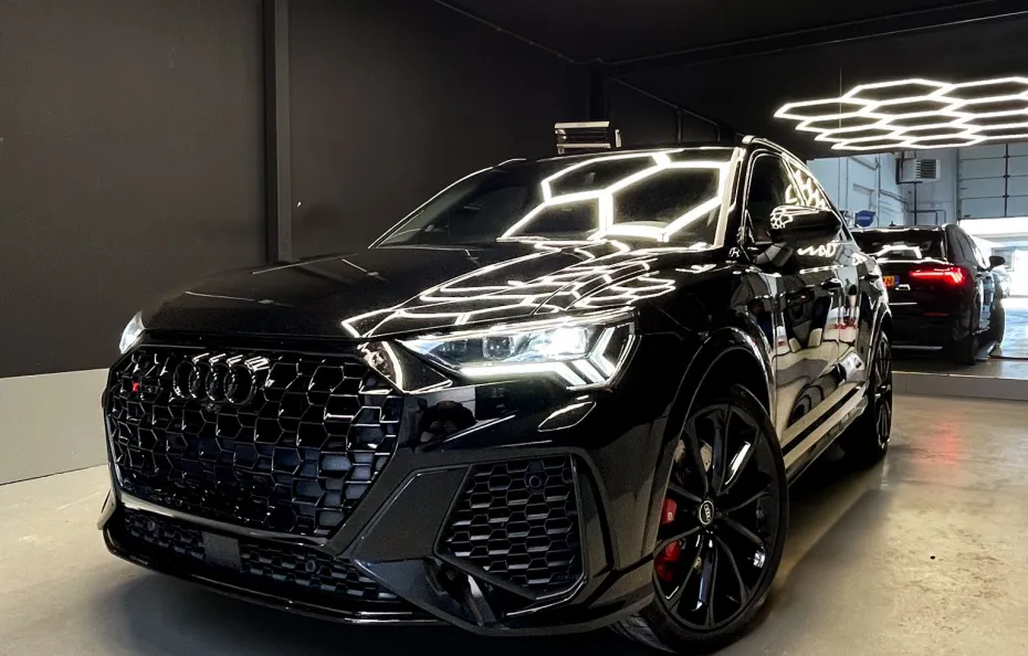 huur Audi RSQ3