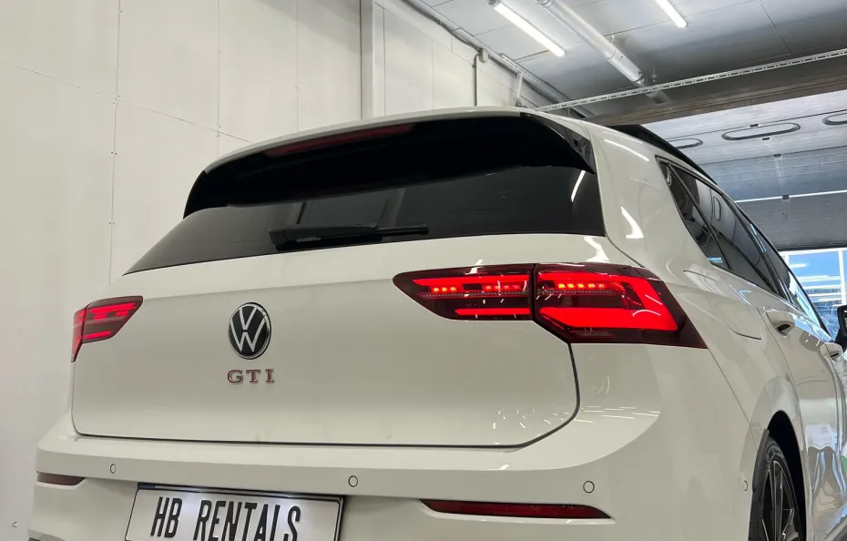 huur Volkswagen Golf 8 GTI