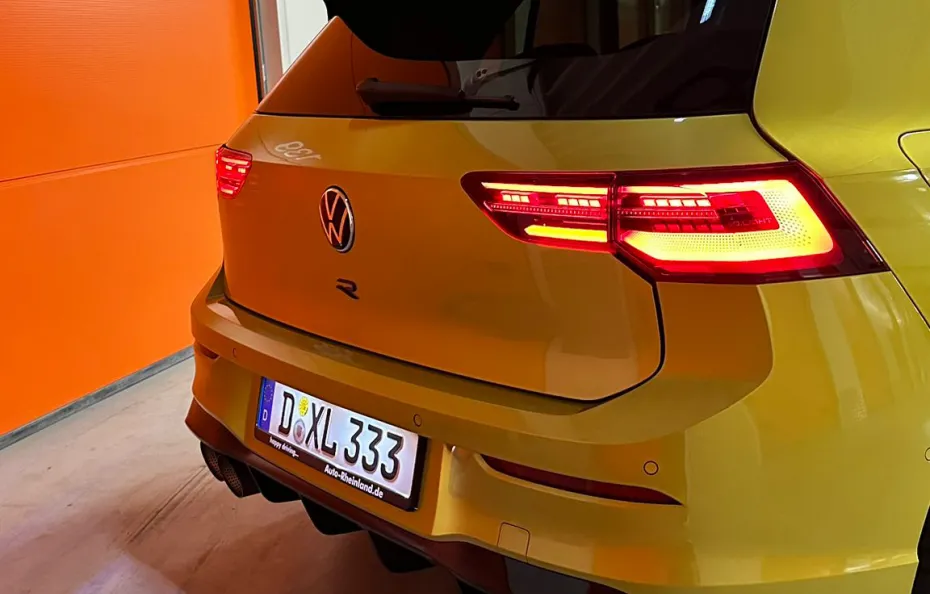 huur Volkswagen Golf 8R 333 Edition