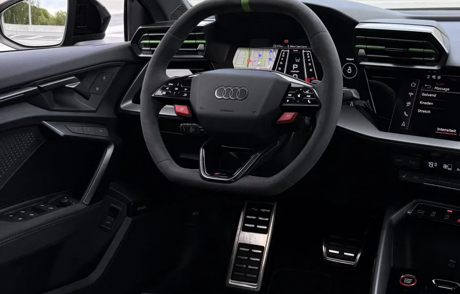huur Audi RS3 2025 HULK Edition