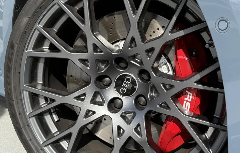 huur Audi RS3 2025 Performance