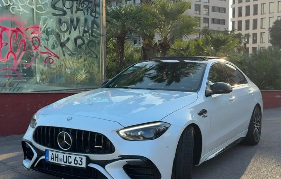 huur Mercedes Benz C63se Performance