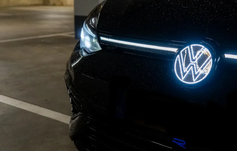 huur Volkswagen Golf 8R