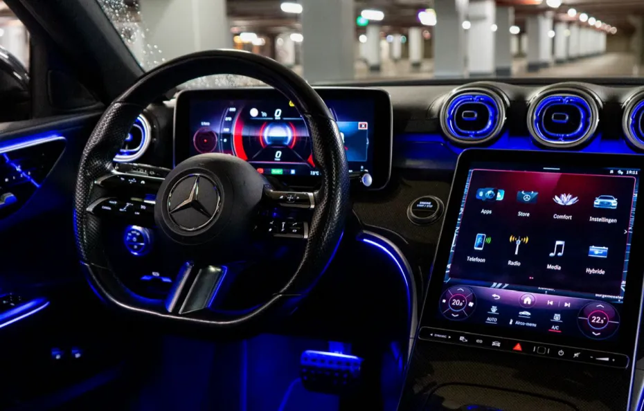 huur Mercedes-Benz C300