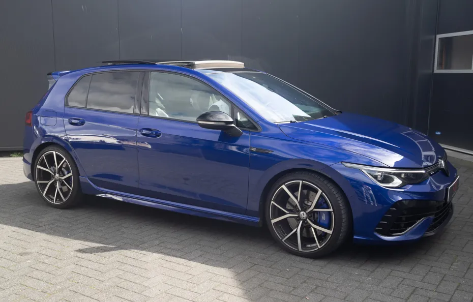 huur Volkswagen Golf 8R Performance