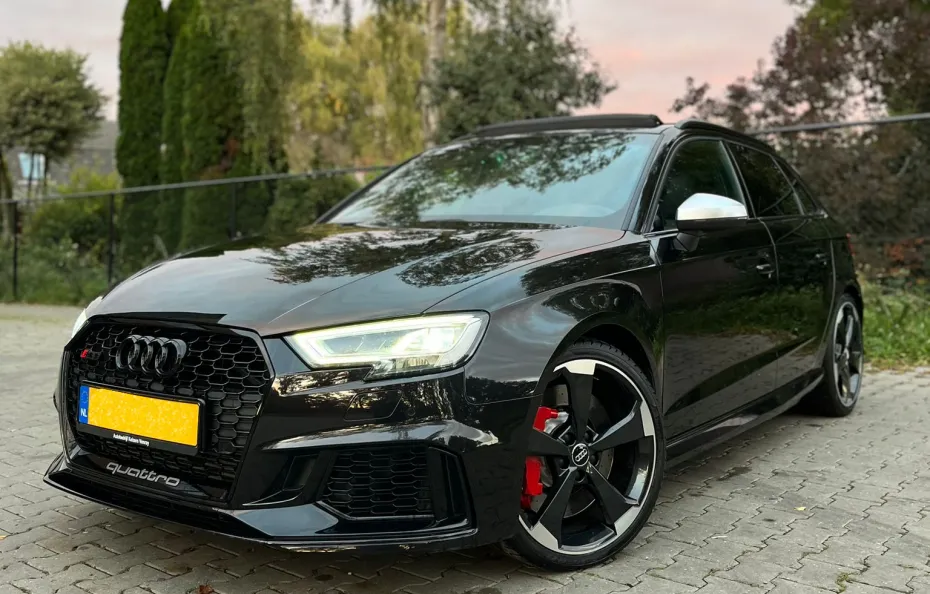 huur Audi RS3 Sportback 1