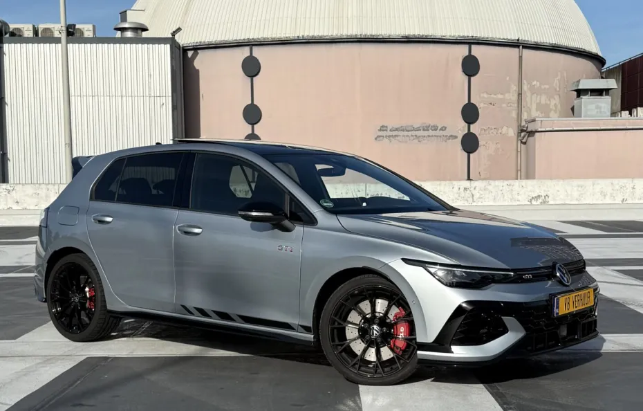 huur Volkswagen Golf 8.5 GTI Clubsport 1