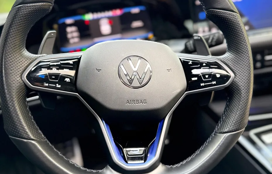 huur Volkswagen Golf 8R 333 Edition