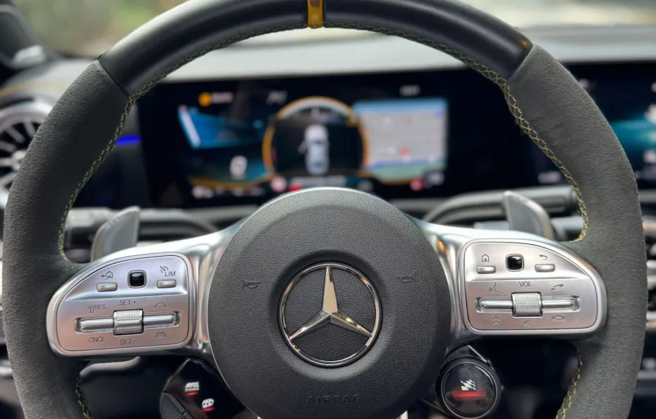 huur Mercedes Benz CLA45s AMG