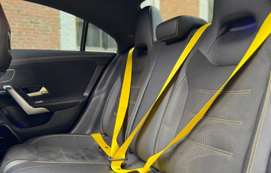 huur Mercedes Benz CLA45s AMG