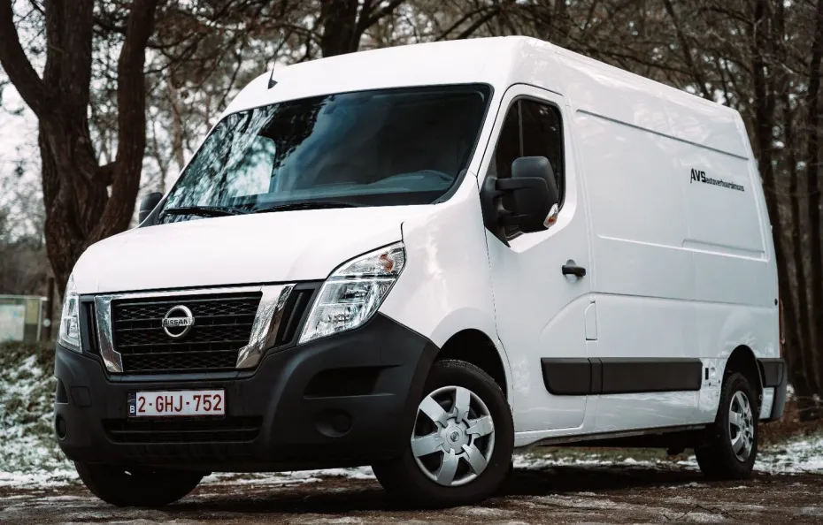 huur Nissan Interstar 1