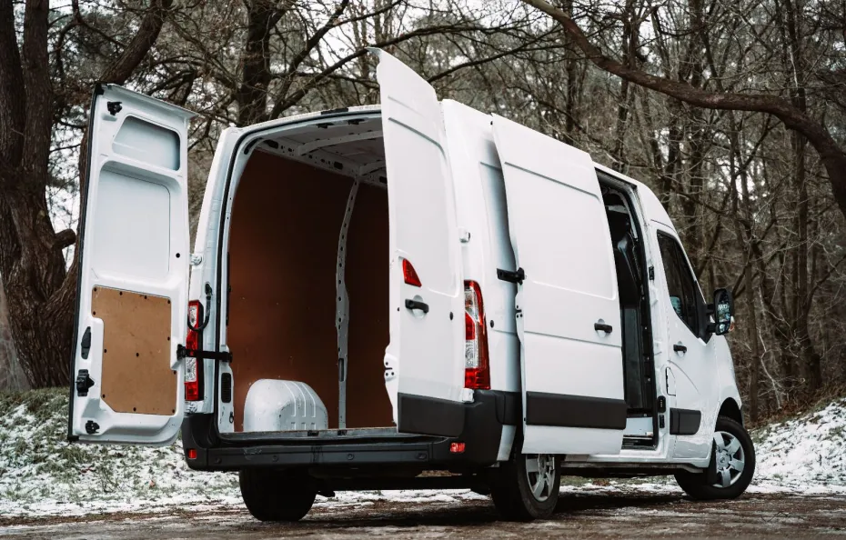 huur Nissan Interstar 1