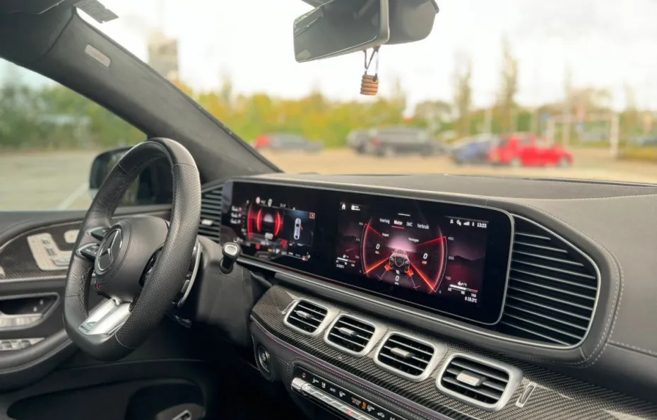 huur Mercedes Benz GLE63s AMG 1