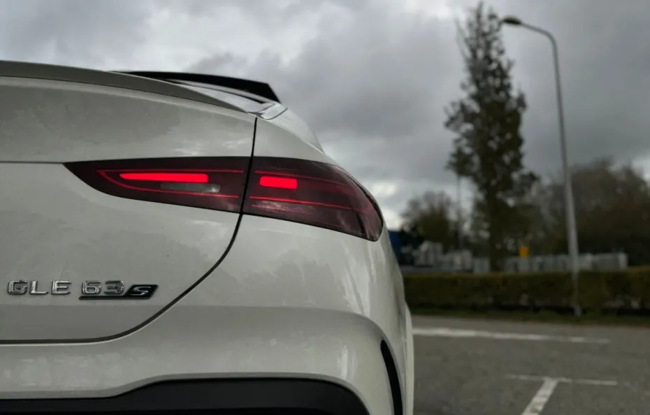 huur Mercedes Benz GLE63s AMG 1