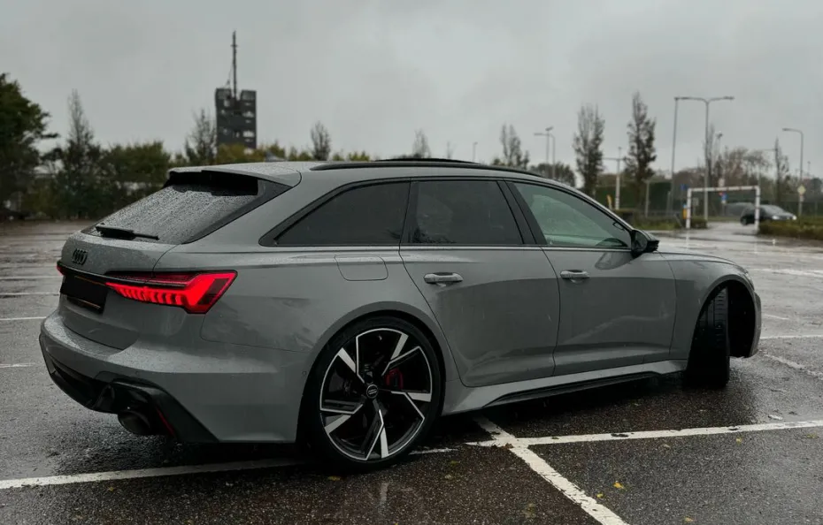huur Audi RS6 Performance 1