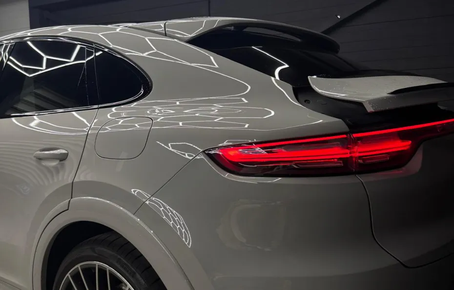 huur Porsche Cayenne