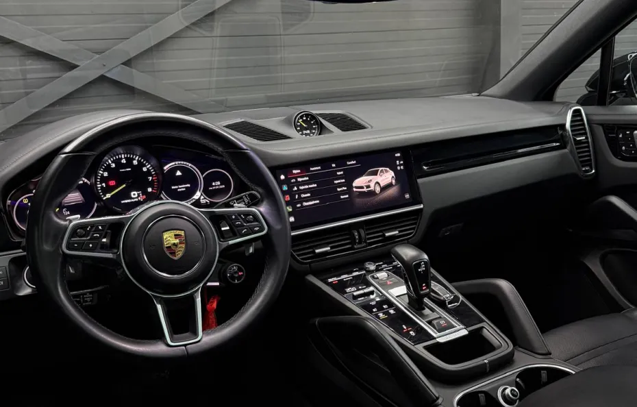 huur Porsche Cayenne