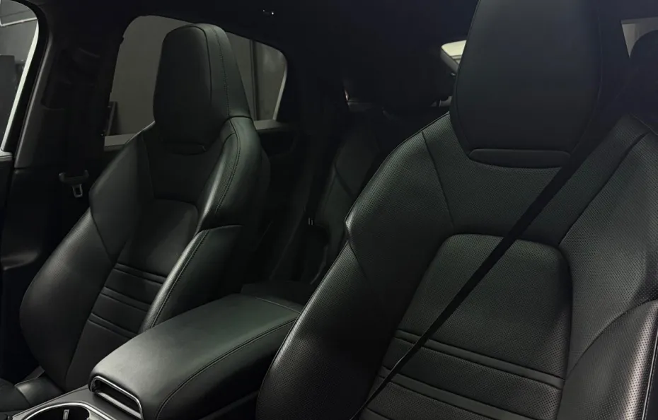 huur Porsche Cayenne