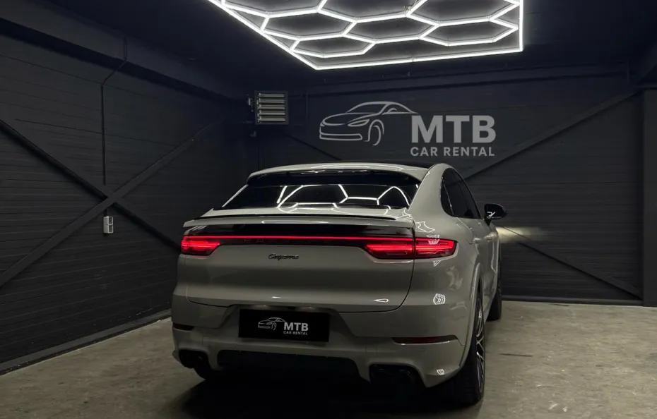 huur Porsche Cayenne