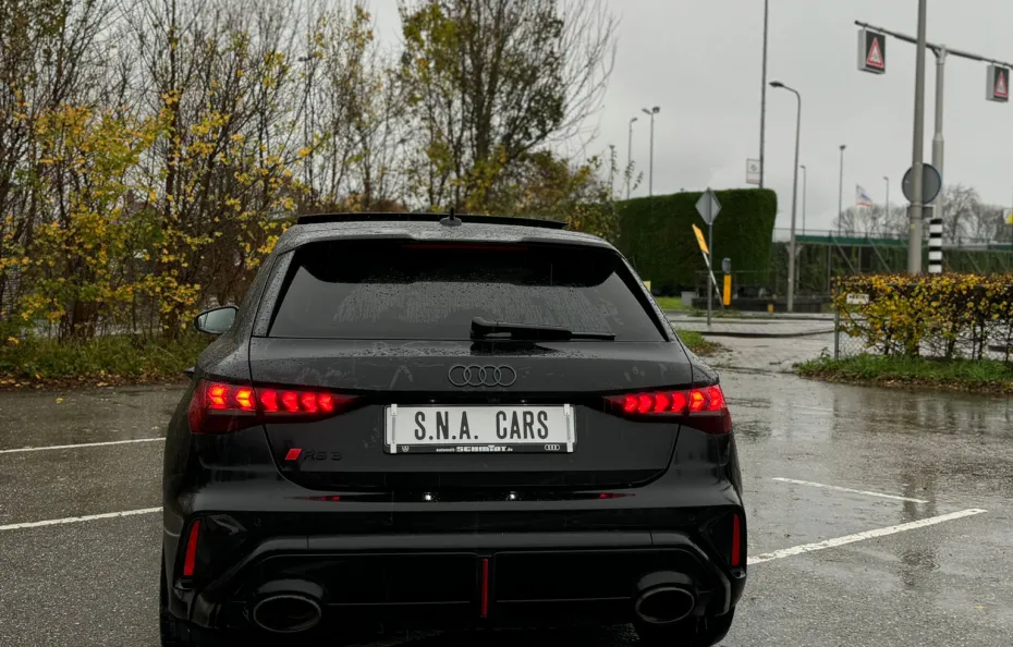huur Audi RS3 Sportback (2025)