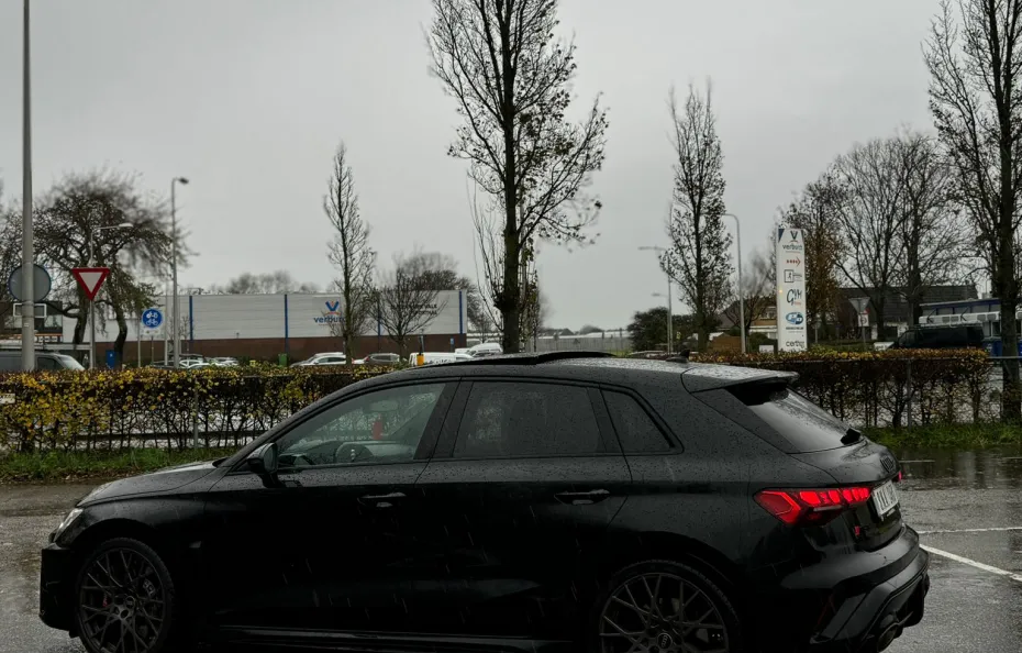 huur Audi RS3 Sportback (2025)