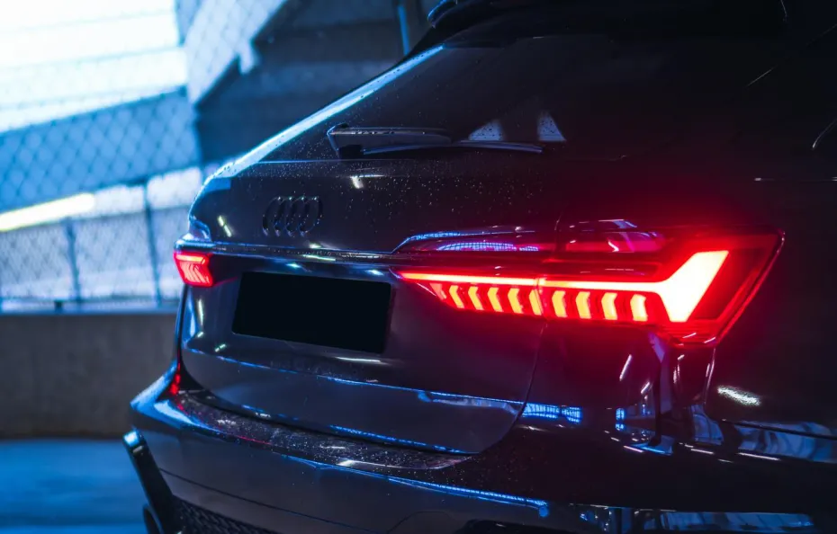 huur Audi RS6 Performance