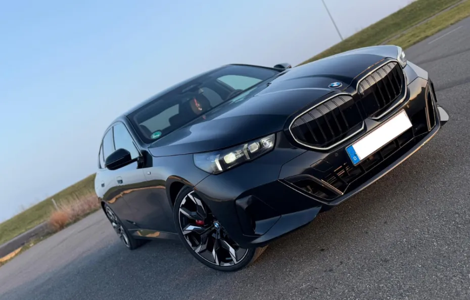 huur BMW 540d xDrive (2025) 1