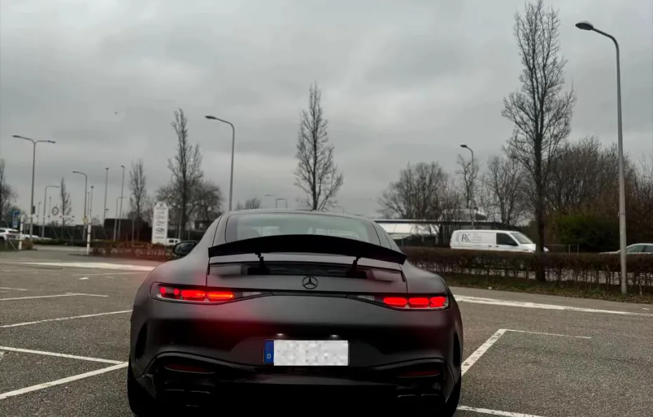 huur Mercedes Benz GT63 AMG 1