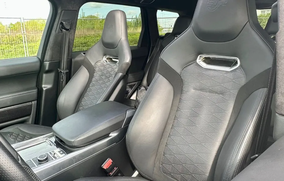 huur Range Rover Sport SVR 1