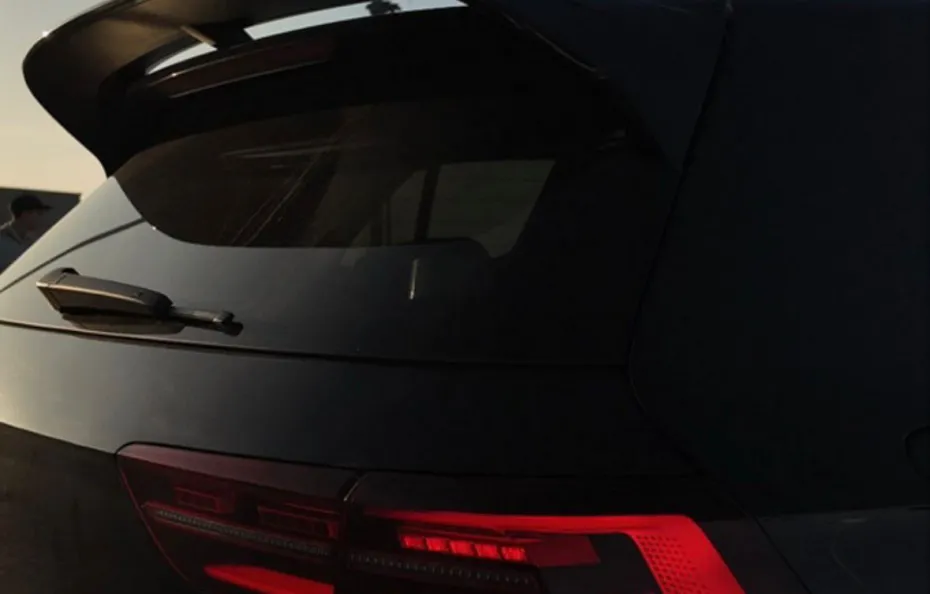 huur Volkswagen Golf 8R (420PK)