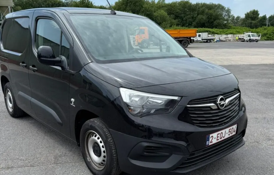 huur Opel Combo 1