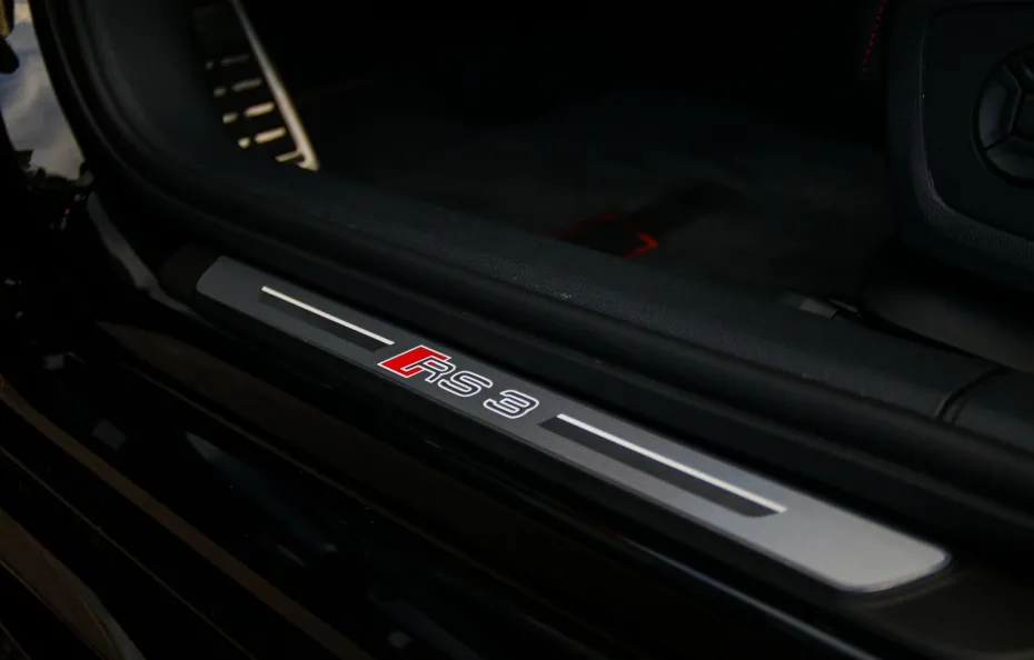 huur Audi RS3 Sportback (2025) BORZ Rental