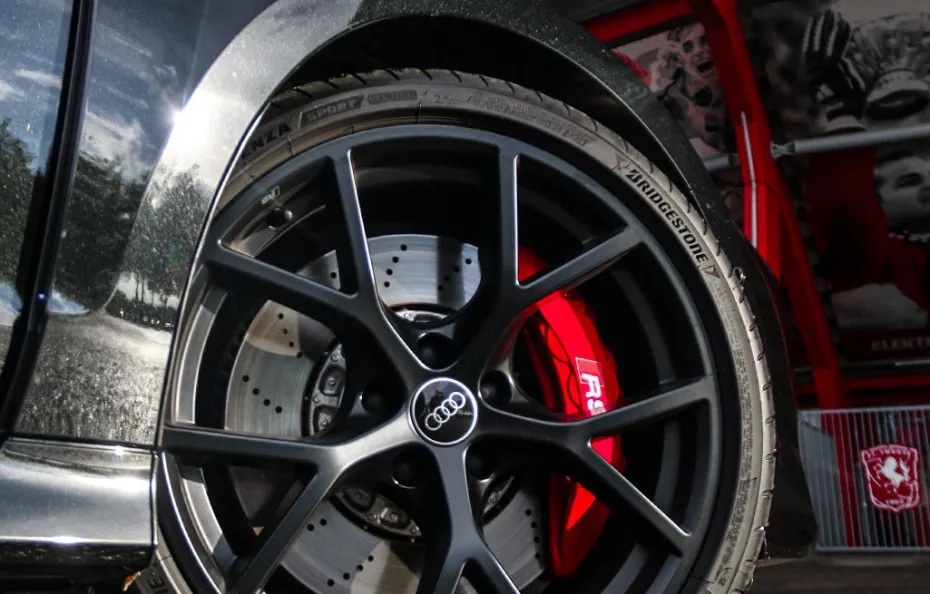 huur Audi RS3 Sportback (2025) BORZ Rental