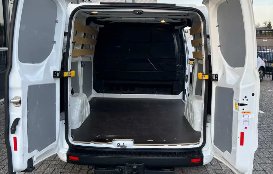 huur Ford Transit Custom