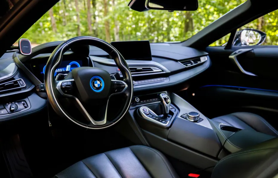 huur BMW i8