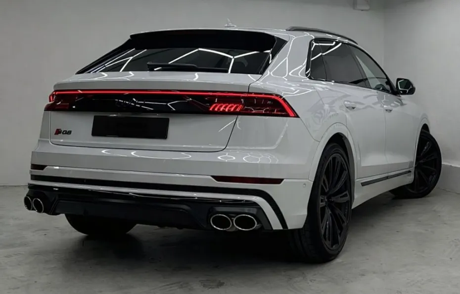 huur Audi SQ8 Stage 2 + Downpipe