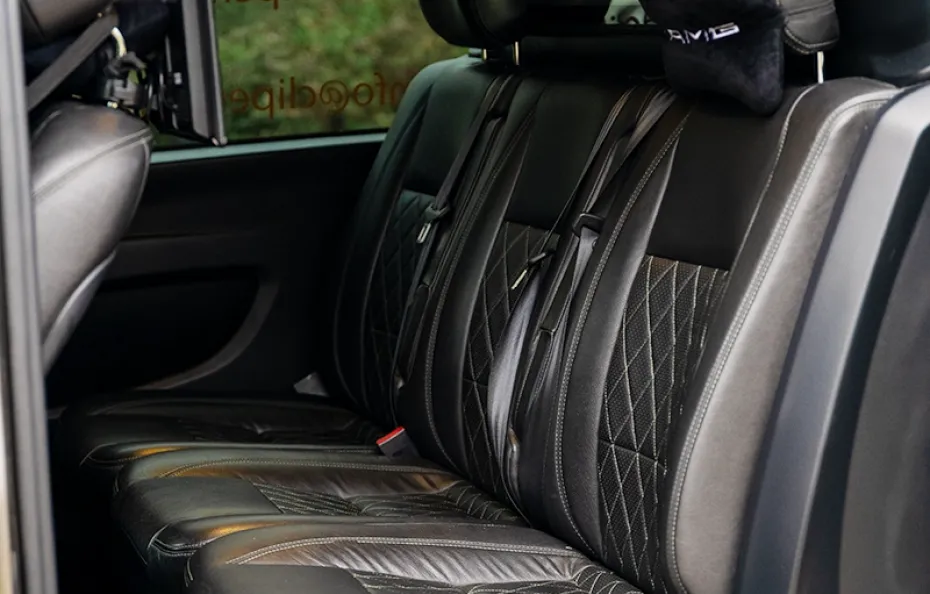 huur Mercedes Benz Vito VIP Bus 1