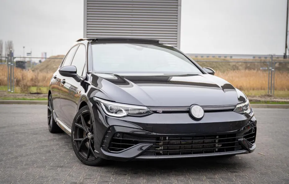 huur Volkswagen Golf 8R 1