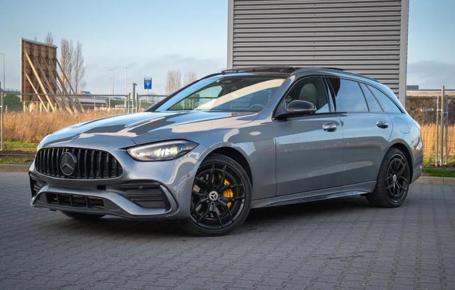 huur Mercedes-Benz C300 1