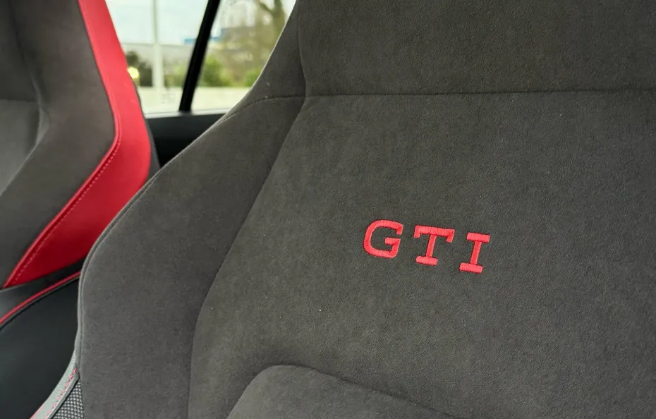 huur Volkswagen Golf 8.5 GTI Clubsport