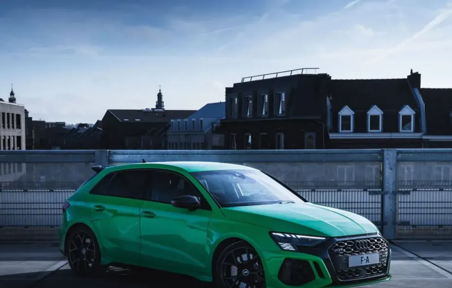 huur Audi RS3 Sportback 1