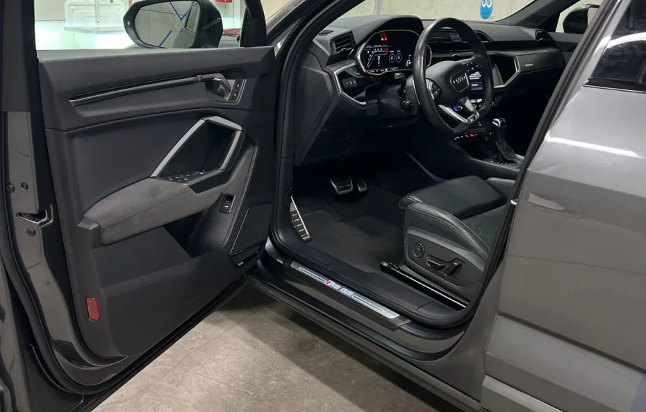 huur Audi RSQ3 Sportback