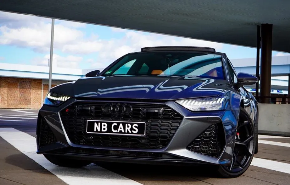 huur Audi RS7 Performance 1