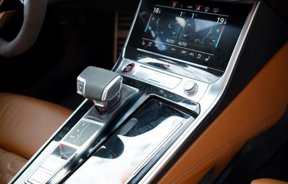 huur Audi RS7 Performance 1