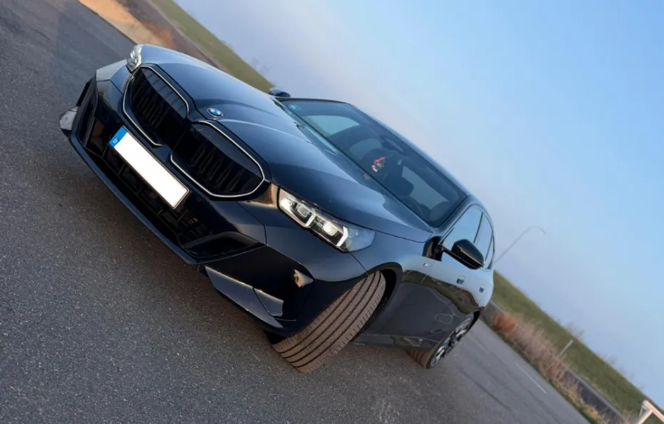 huur BMW 540d xDrive (2025) 1
